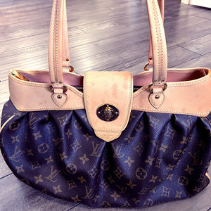 LOUIS VUITTON Monogram Canvas Boetie MM Bag